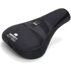 Merritt Perry Pivotal Saddle